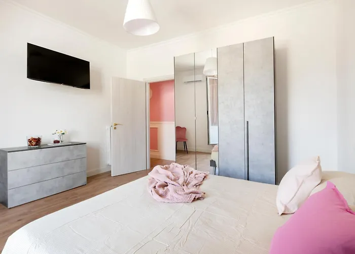 Апартаменты Luxury Pink Рим